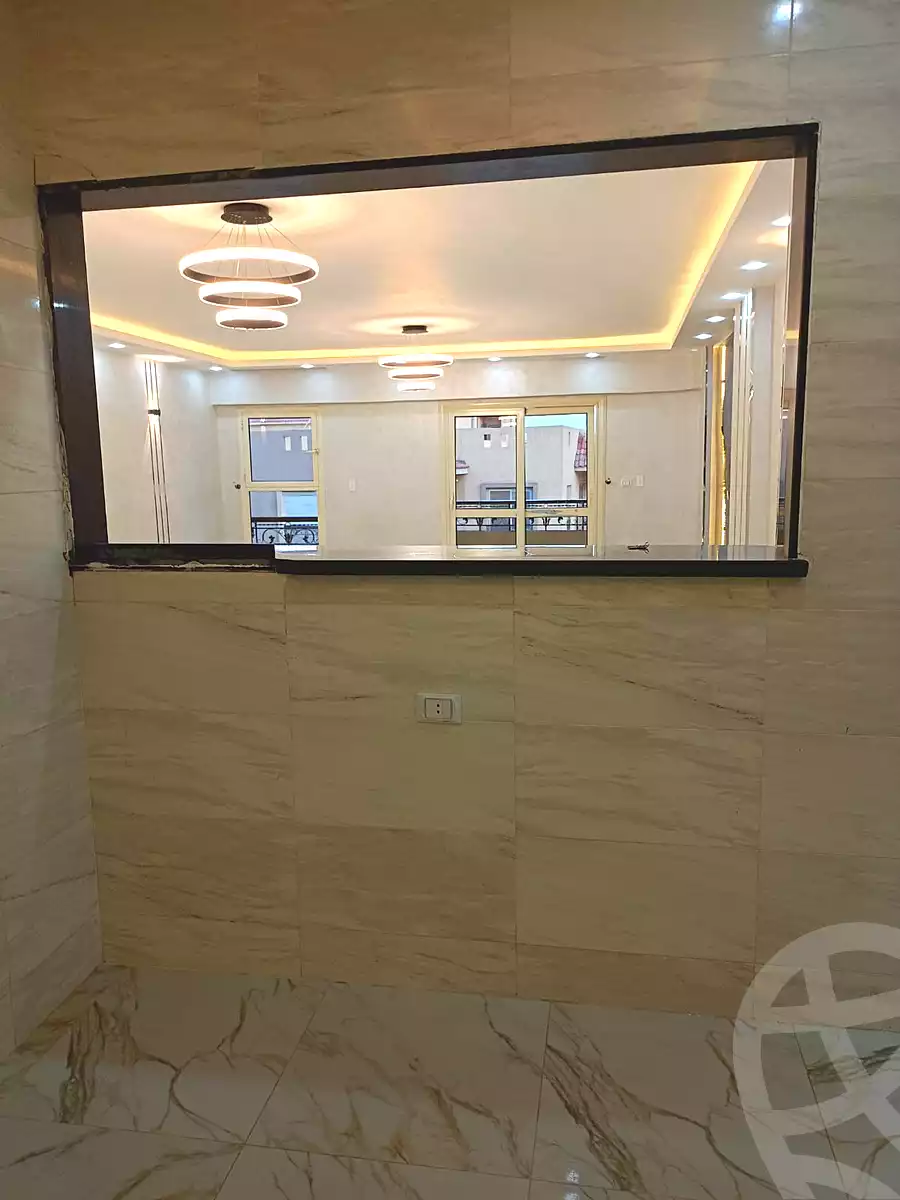 https://aqarmap.com.eg/ar/listing/6762283-for-rent-cairo-el-sheikh-zayed-city-compounds-el-khamayel