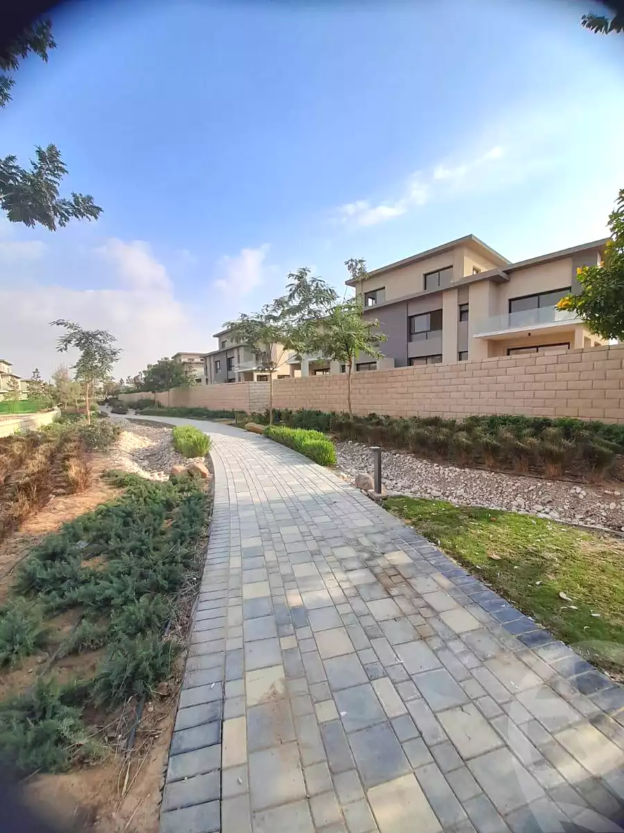 https://aqarmap.com.eg/ar/listing/6762468-for-sale-cairo-new-cairo-compounds-swan-lake-the-phoenix-hassan-allam