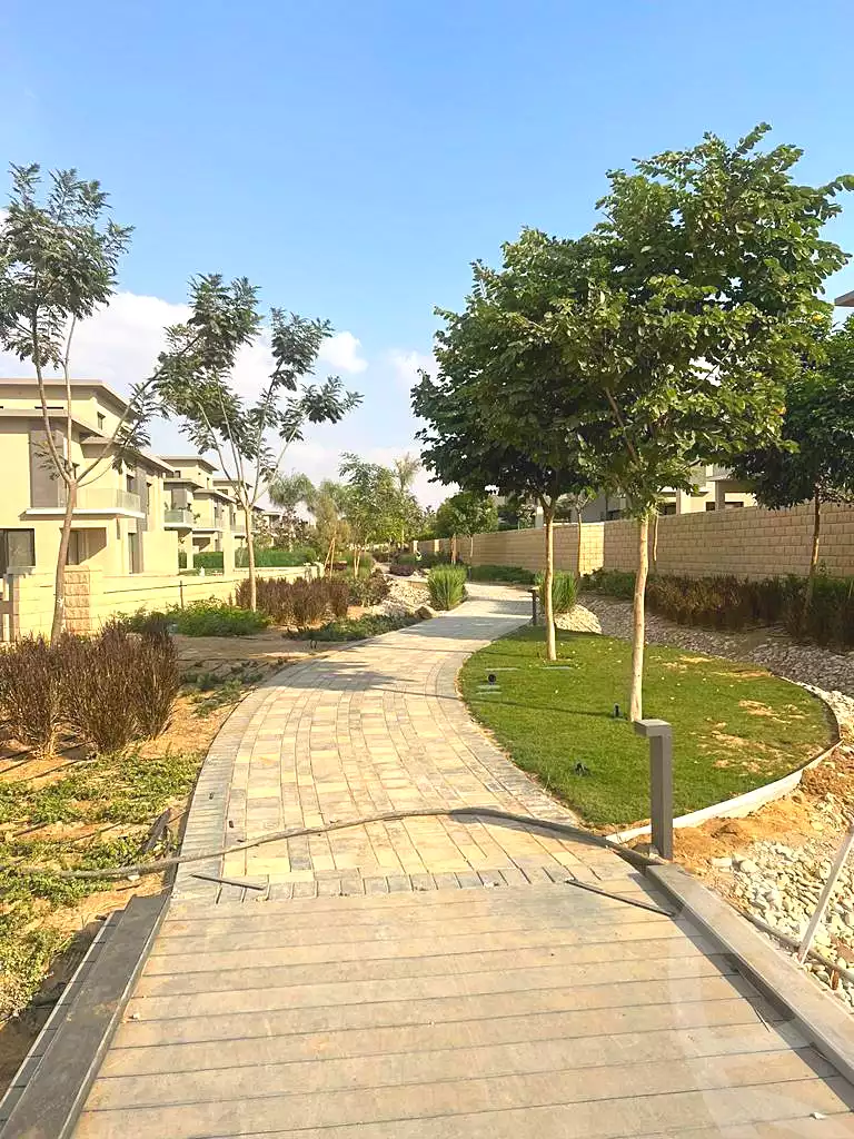 https://aqarmap.com.eg/ar/listing/6762468-for-sale-cairo-new-cairo-compounds-swan-lake-the-phoenix-hassan-allam