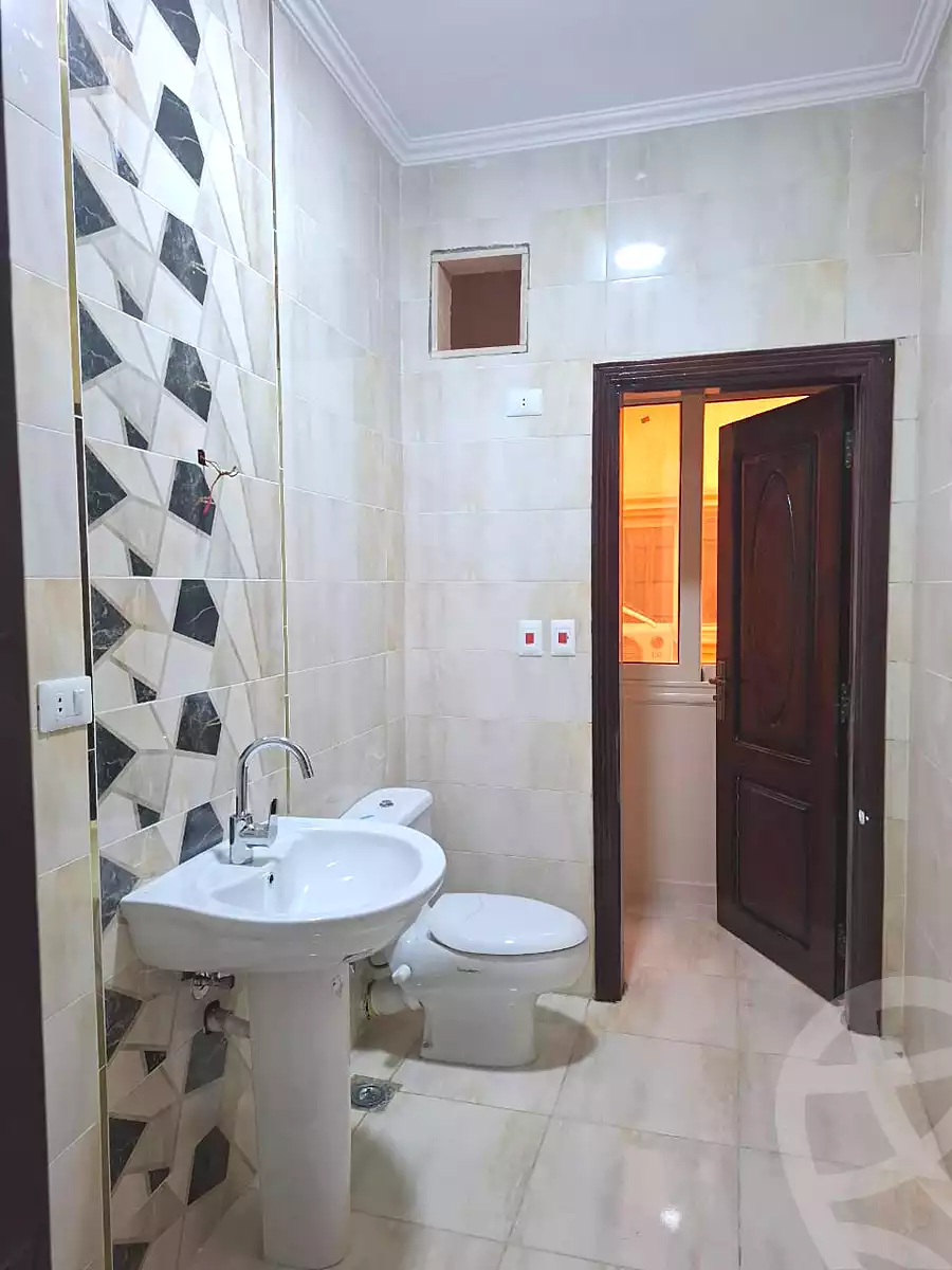 https://aqarmap.com.eg/ar/listing/6763094-for-rent-cairo-new-cairo-el-banafsg-el-banafsag-omarat-al-gabri-st
