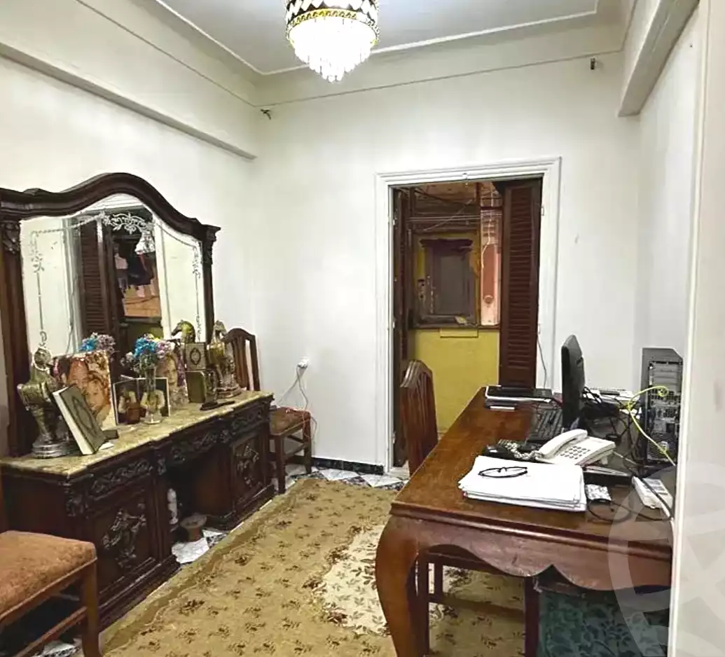 https://aqarmap.com.eg/ar/listing/6763421-for-sale-alexandria-camp-cesar-al-anba-younis-st