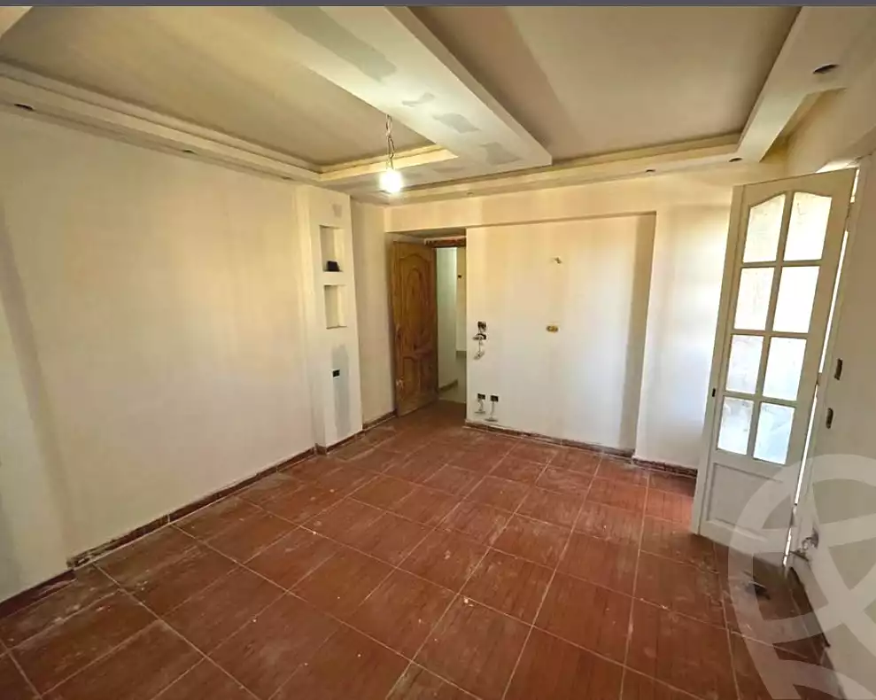 https://aqarmap.com.eg/en/listing/6763596-for-sale-alexandria-moharram-bey-grin-st