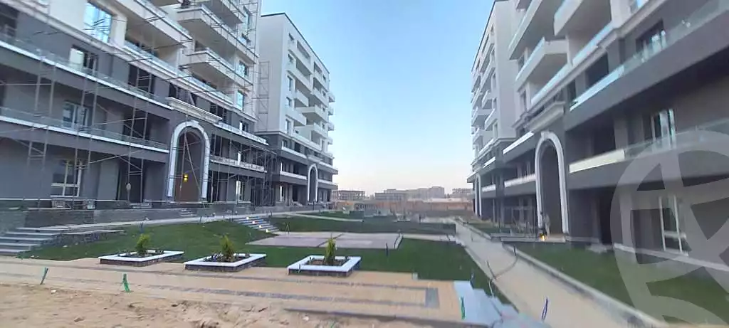 https://aqarmap.com.eg/en/listing/6764150-for-sale-cairo-el-sheikh-zayed-city-lshykh-zyd-ljdyd-de-joya-taj-misr-new-zayed