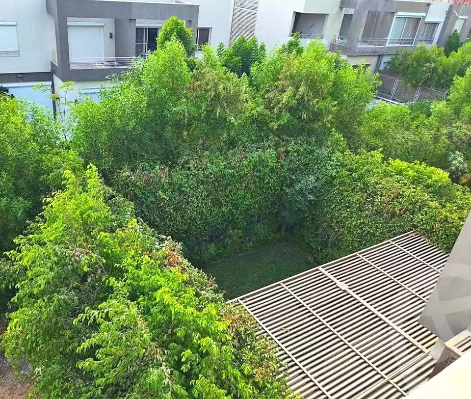 https://aqarmap.com.eg/ar/listing/6764113-for-sale-cairo-new-administrative-capital-r4-village-de-la-capitale-palm-hills
