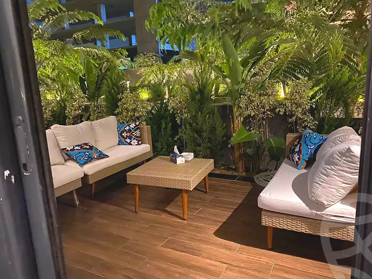 https://aqarmap.com.eg/ar/listing/6764584-for-sale-cairo-el-sheikh-zayed-city-compounds-el-patio-zahraa