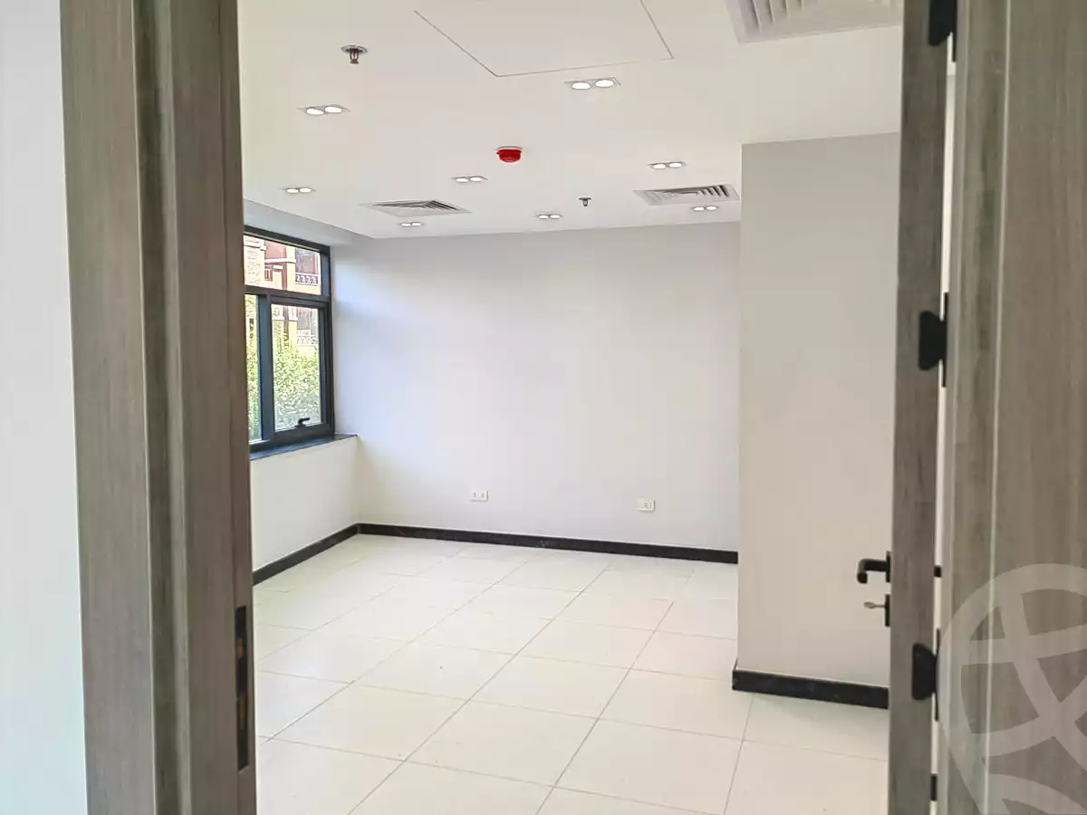https://aqarmap.com.eg/ar/listing/6764663-for-rent-cairo-el-sheikh-zayed-city-compounds-central-avenue-mall-mabany-edris