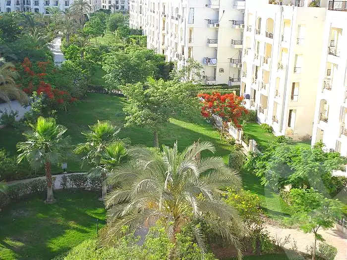 https://aqarmap.com.eg/en/listing/6764684-for-sale-cairo-el-sheikh-zayed-city-compounds-hadayek-el-mohandiseen