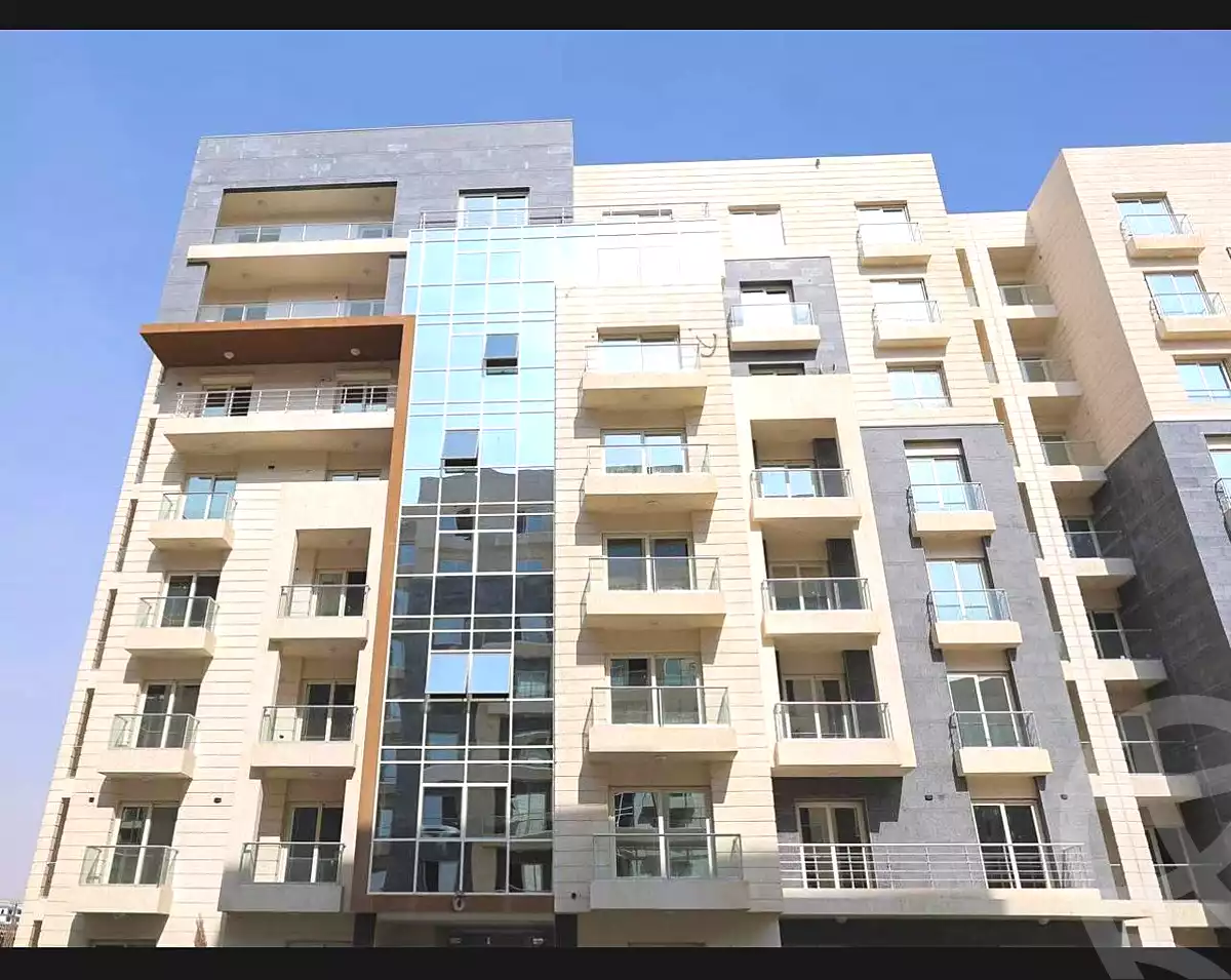 https://aqarmap.com.eg/en/listing/6764677-for-sale-cairo-new-administrative-capital-r7-oia