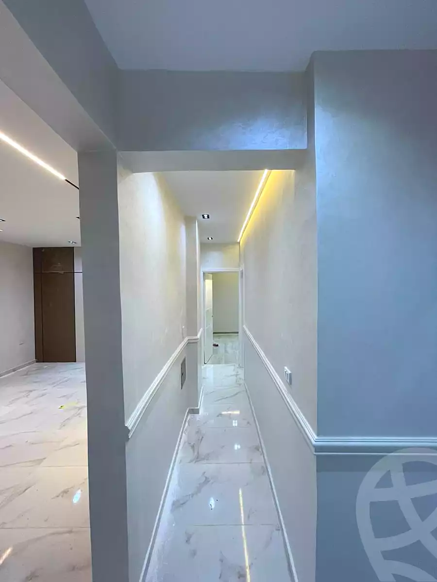 https://aqarmap.com.eg/en/listing/6765056-for-sale-cairo-6th-of-october-el-ahyaa-neighborhood-3rd