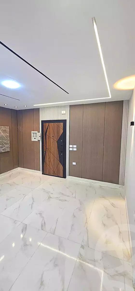 https://aqarmap.com.eg/ar/listing/6765126-for-sale-cairo-6th-of-october-el-ahyaa-neighborhood-1st-el-kawthar-st