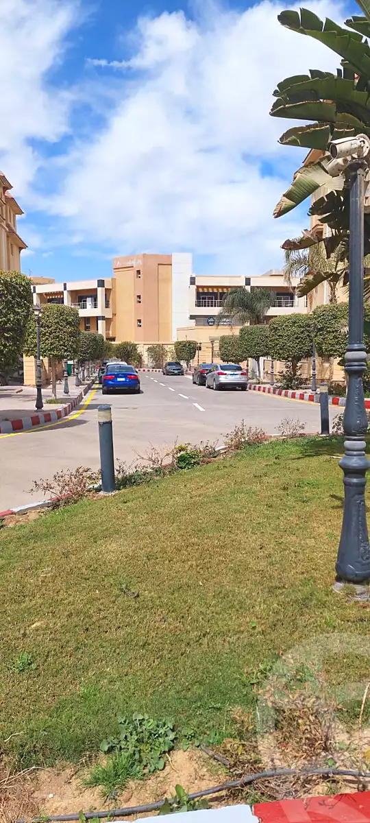 https://aqarmap.com.eg/en/listing/6765331-for-sale-cairo-new-cairo-compounds-mrfl-syty