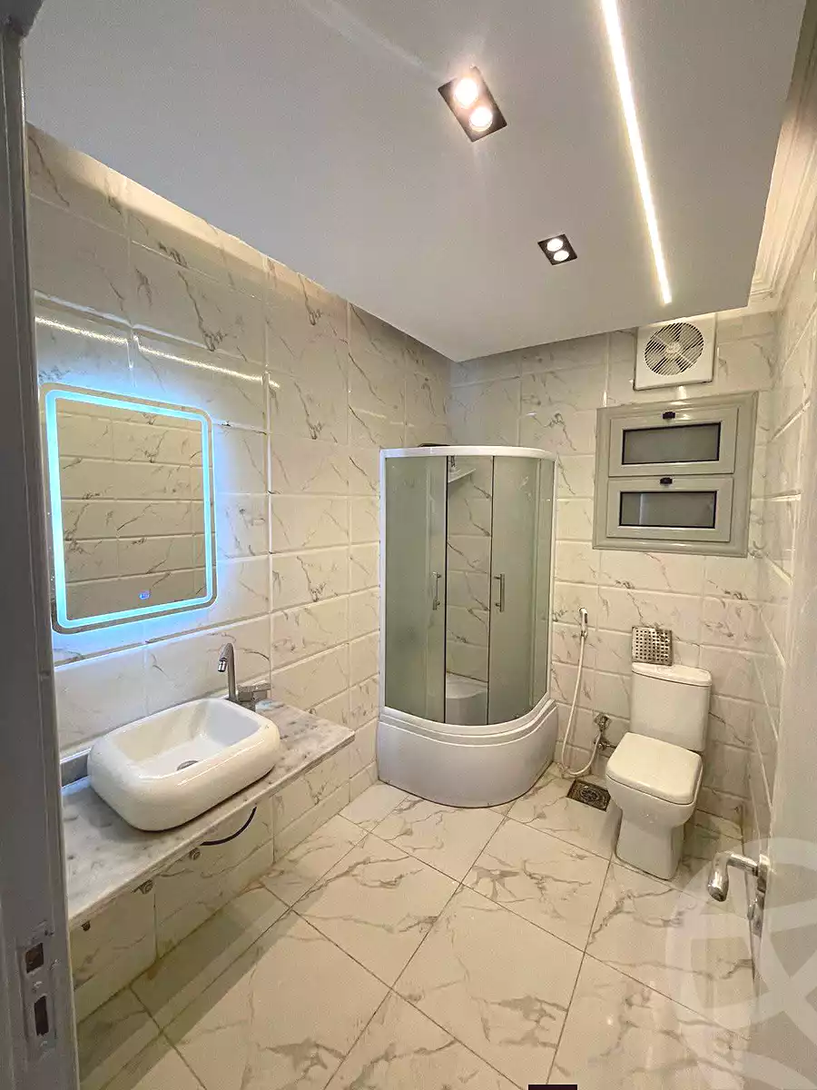 https://aqarmap.com.eg/ar/listing/6765635-for-sale-alexandria-l-jmy-lbytsh-bianchiii-el-bashwat-st