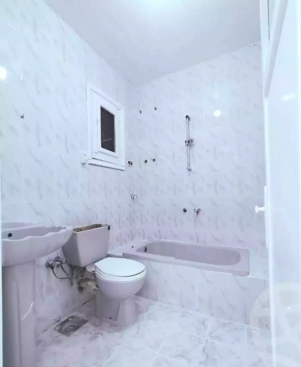 https://aqarmap.com.eg/ar/listing/6765733-for-sale-alexandria-l-jmy-el-kilo-21