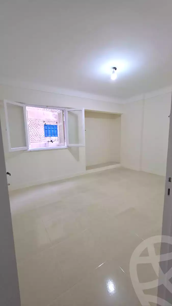 https://aqarmap.com.eg/en/listing/6765781-for-sale-alexandria-el-asafra-l-sfr-bhry