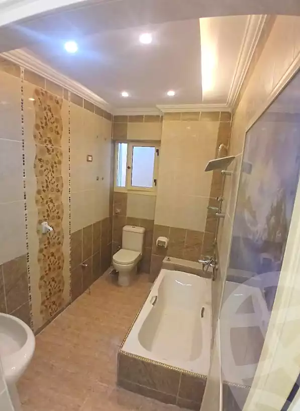 https://aqarmap.com.eg/ar/listing/6765812-for-sale-alexandria-l-jmy-lbytsh-mohamed-el-fardi-st