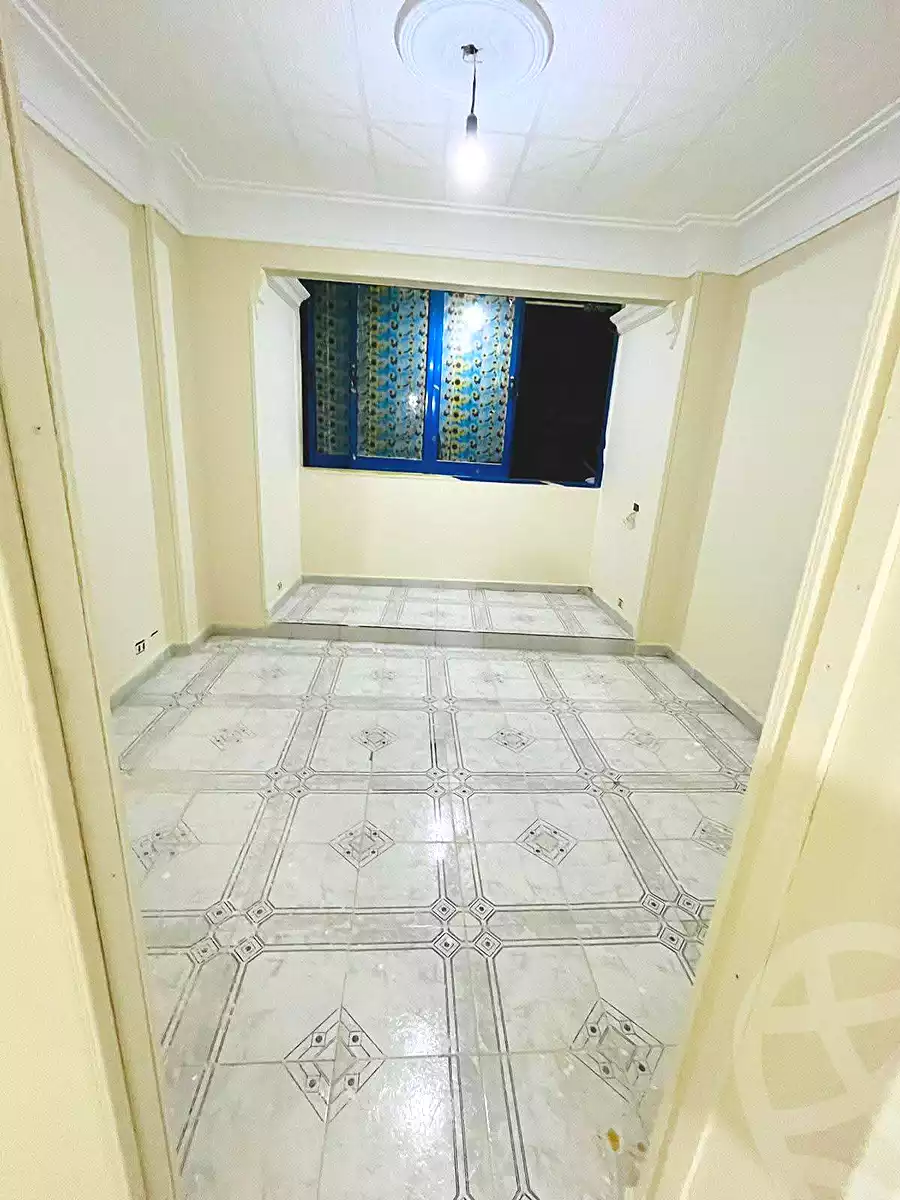 https://aqarmap.com.eg/ar/listing/6765893-for-sale-alexandria-lsywf-el-falki