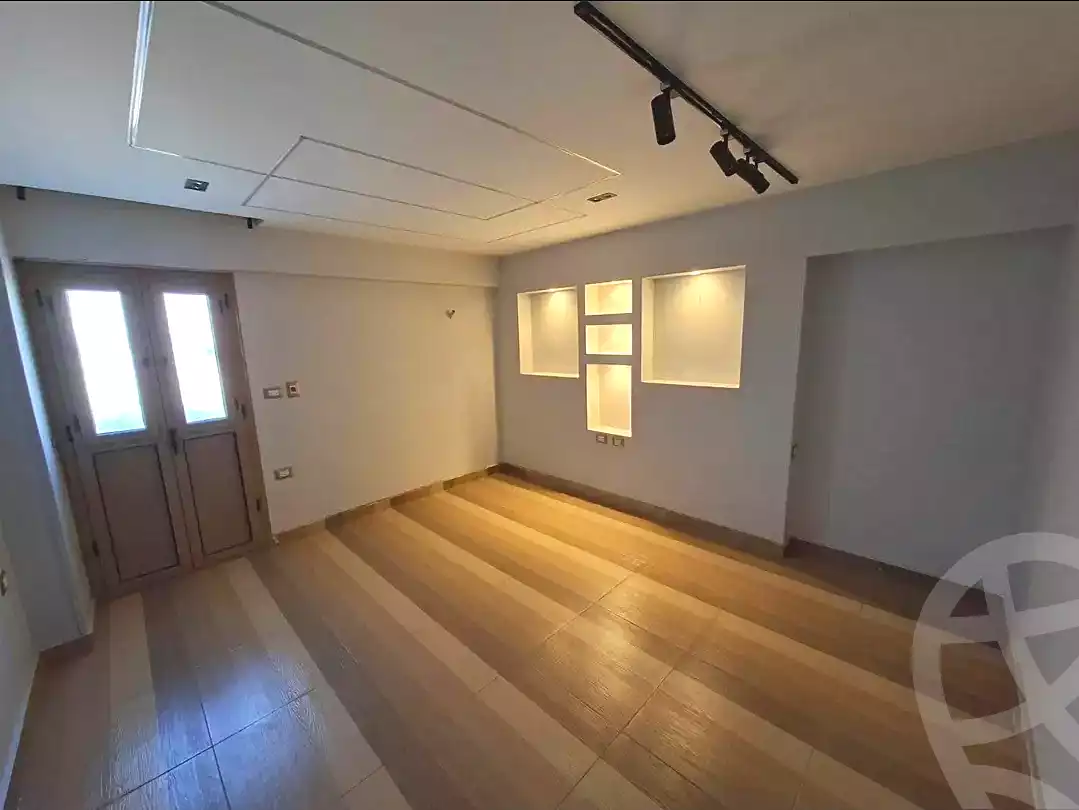 https://aqarmap.com.eg/ar/listing/6766002-for-sale-cairo-shoubra-rod-el-farag-shr-lmqsy