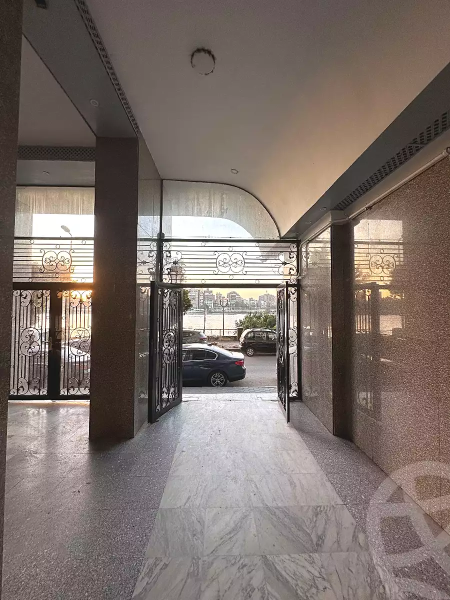 https://aqarmap.com.eg/ar/listing/6766000-for-rent-cairo-manial-abd-el-aziz-al-saud-st