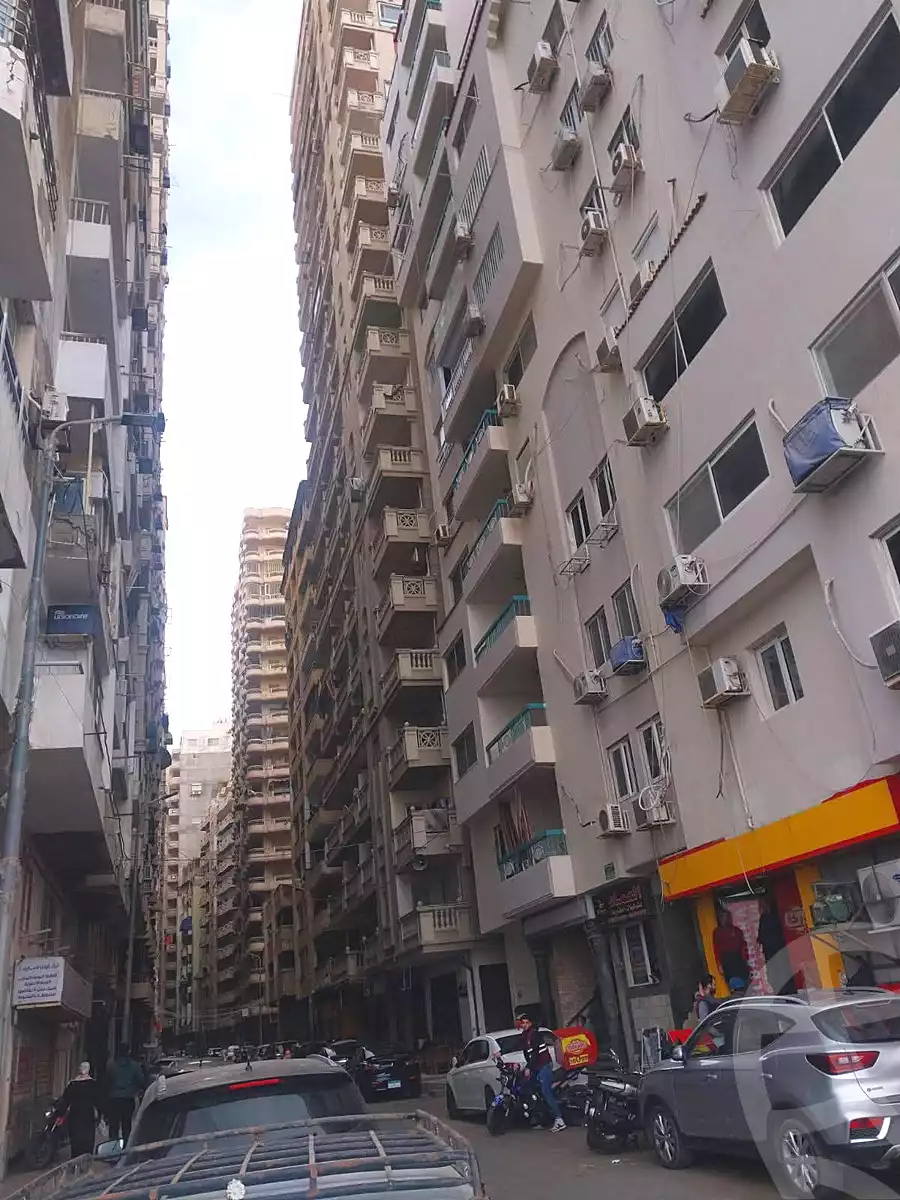 https://aqarmap.com.eg/ar/listing/6766192-for-sale-alexandria-el-mandara-abd-el-haleem-mahmoud-st
