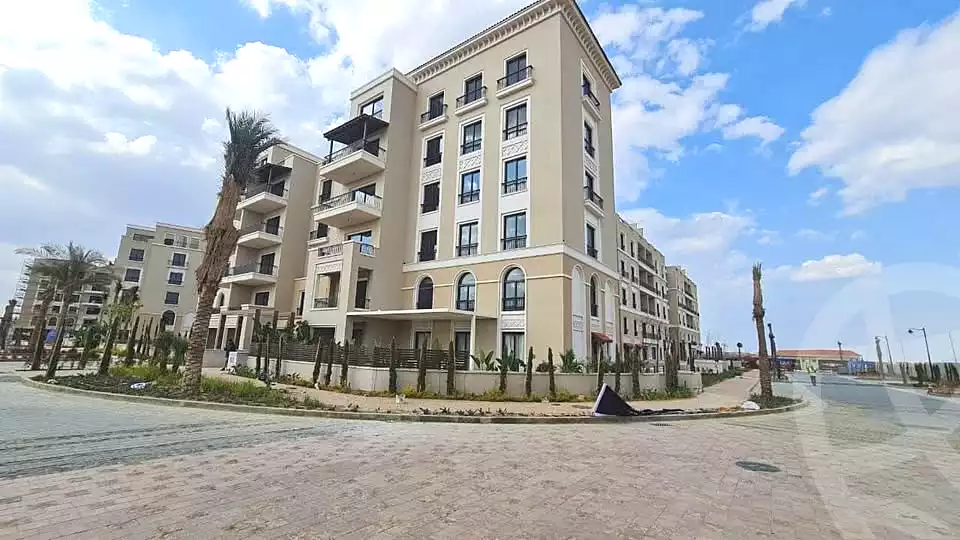 https://aqarmap.com.eg/en/listing/6766213-for-sale-cairo-el-sheikh-zayed-city-compounds-kmbwnd-fyldj-wyst-dr-llttwyr