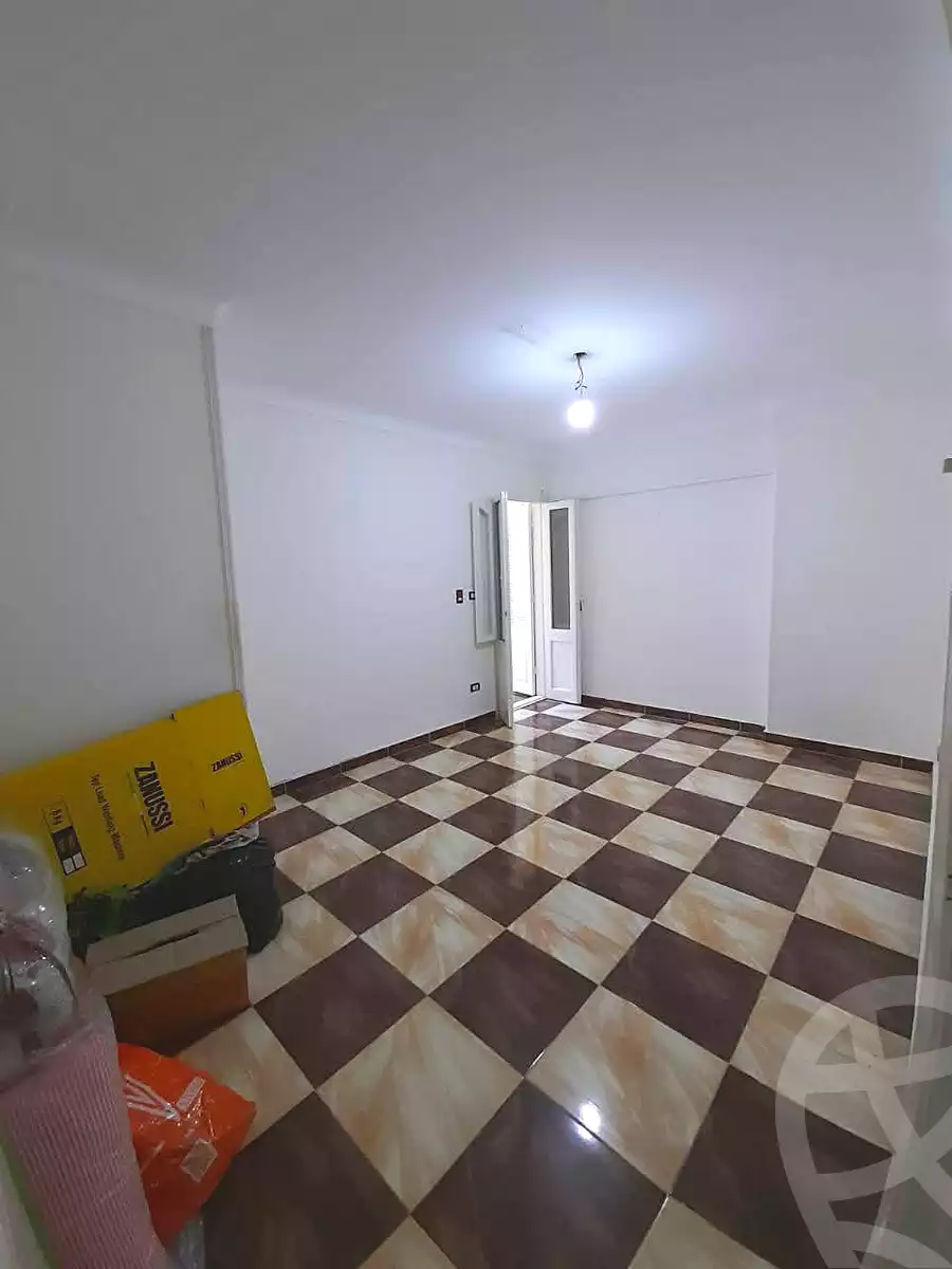 https://aqarmap.com.eg/ar/listing/6766612-for-sale-alexandria-sydy-bshr-sydy-bshr-bhry-gamal-abd-el-nasir-st