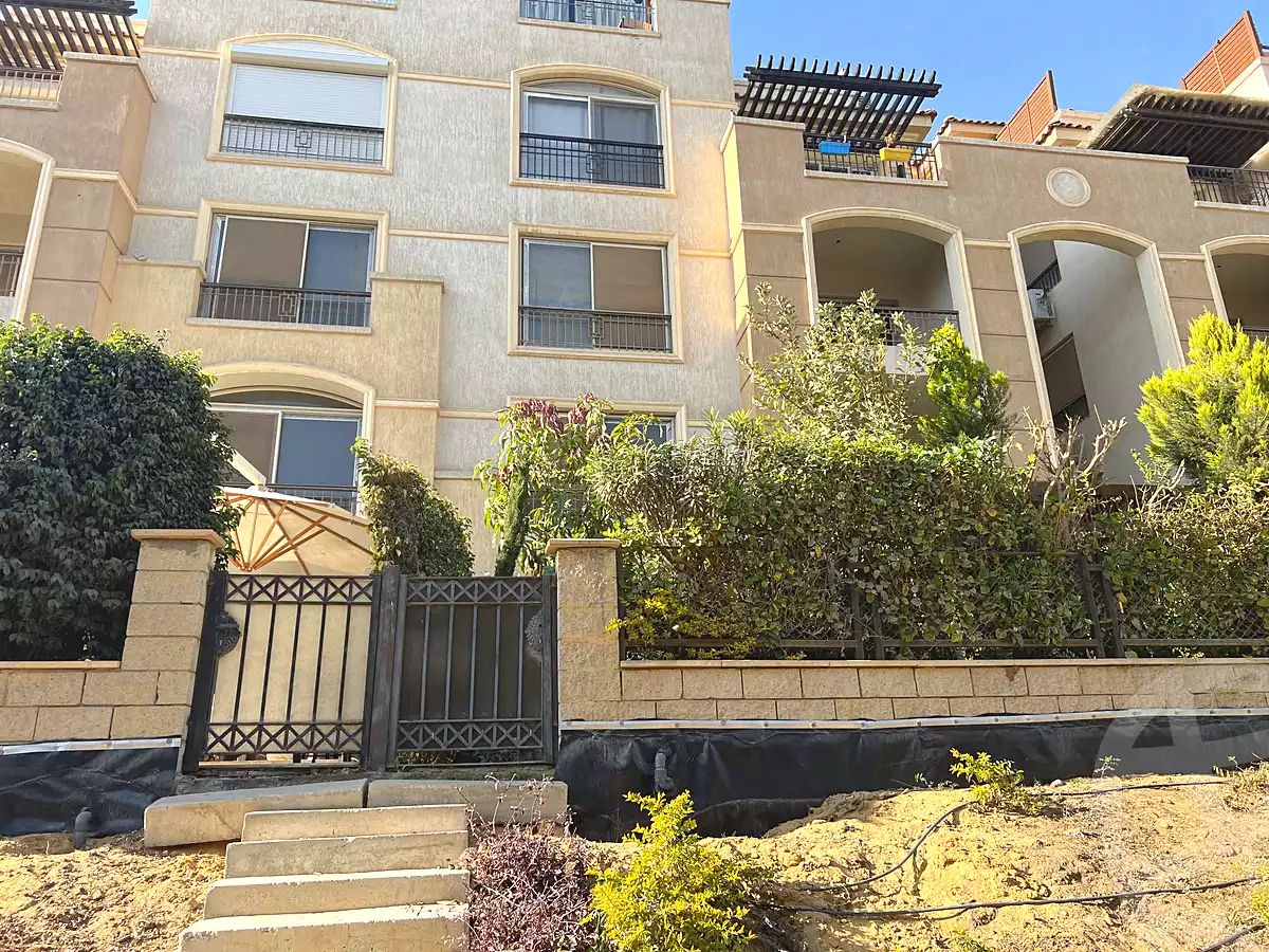 https://aqarmap.com.eg/en/listing/6766630-for-sale-cairo-new-cairo-compounds-stwn-ryzydns-by-ar-y-llttwyr