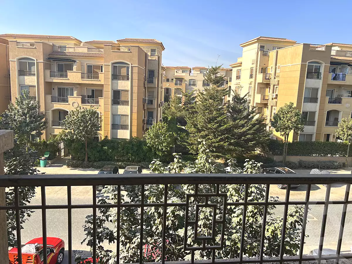 https://aqarmap.com.eg/en/listing/6766630-for-sale-cairo-new-cairo-compounds-stwn-ryzydns-by-ar-y-llttwyr