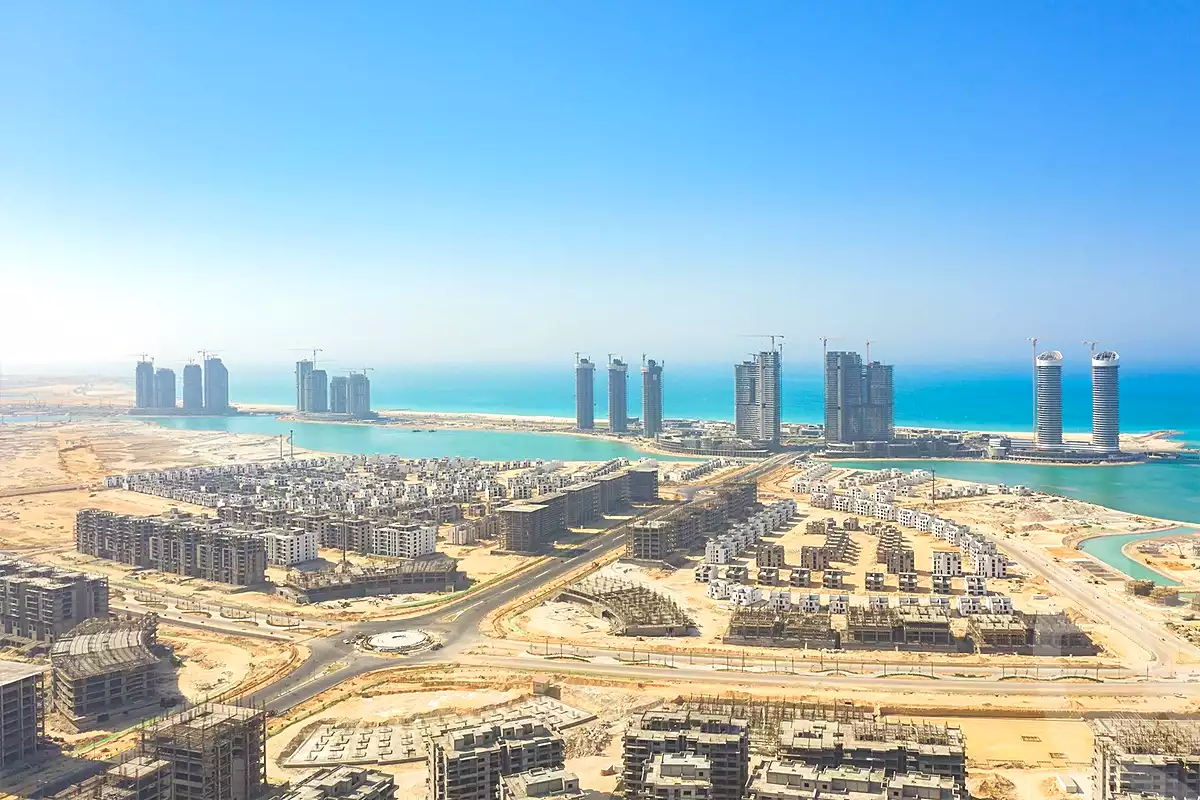 https://aqarmap.com.eg/ar/listing/6767240-for-sale-north-coast-new-alamein-mntj-t-l-lmyn-ljdyd-kmbwnd-mzryn
