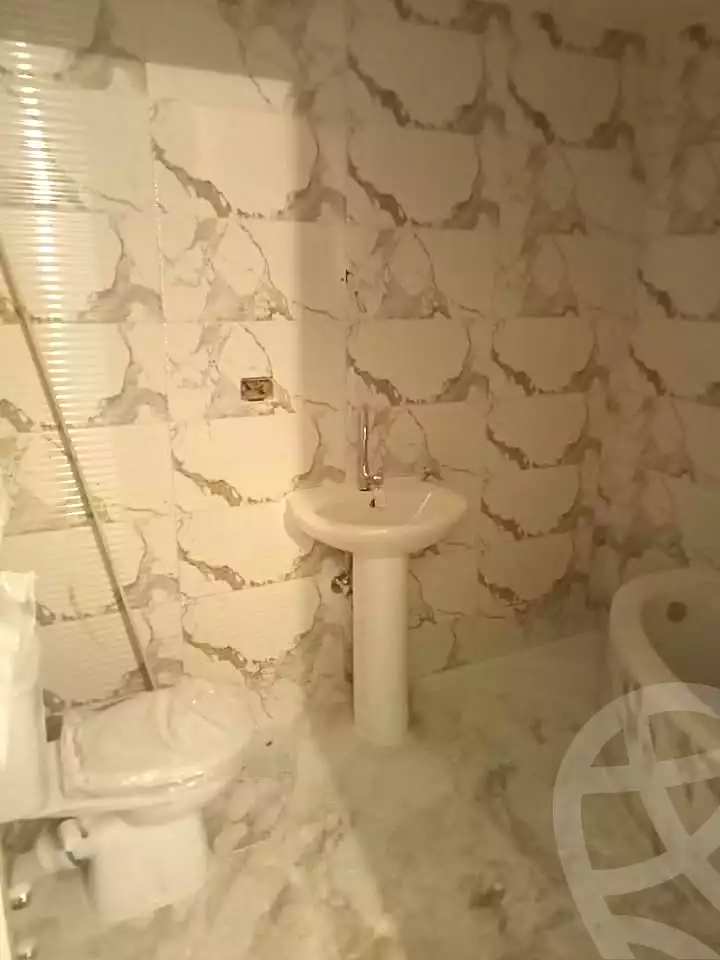 https://aqarmap.com.eg/ar/listing/6767737-for-sale-alexandria-sydy-bshr-sydy-bshr-bhry-gamal-abd-el-nasir-st