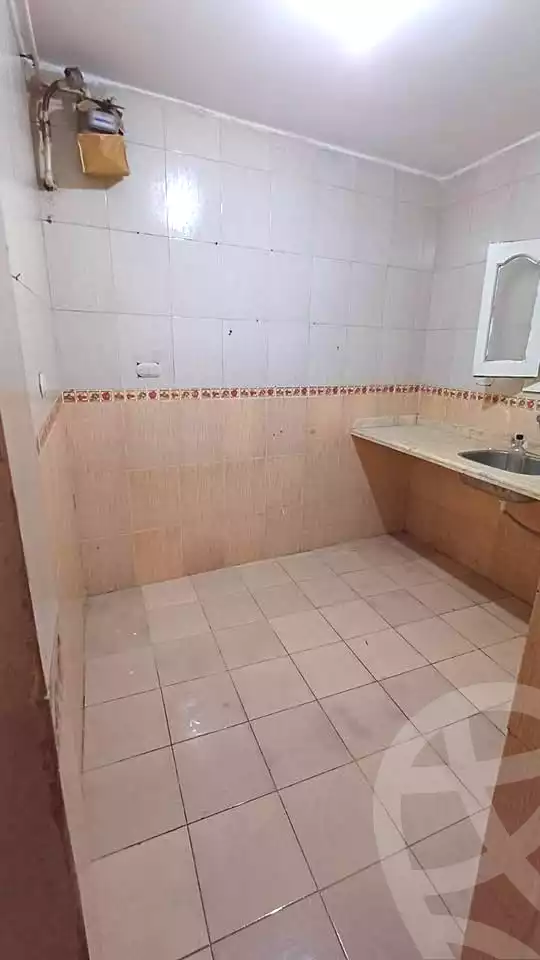 https://aqarmap.com.eg/ar/listing/6767752-for-rent-alexandria-moharram-bey-el-rasafa-st