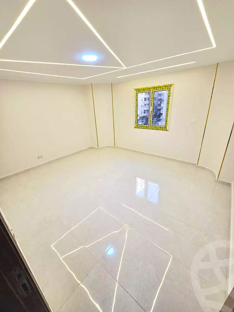 https://aqarmap.com.eg/ar/listing/6768145-for-sale-alexandria-sydy-bshr-sydy-bshr-bhry