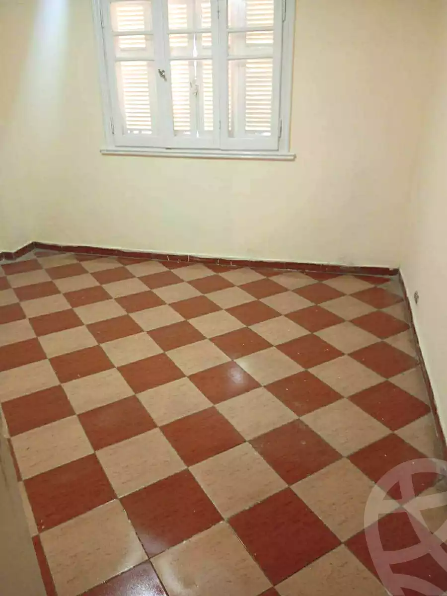 https://aqarmap.com.eg/ar/listing/6768506-for-rent-alexandria-moharram-bey