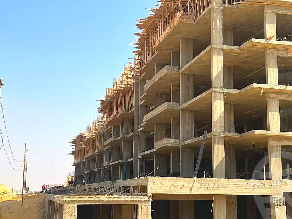 https://aqarmap.com.eg/ar/listing/6768796-for-sale-cairo-el-sheikh-zayed-city-compounds-jazal-legacy-estate