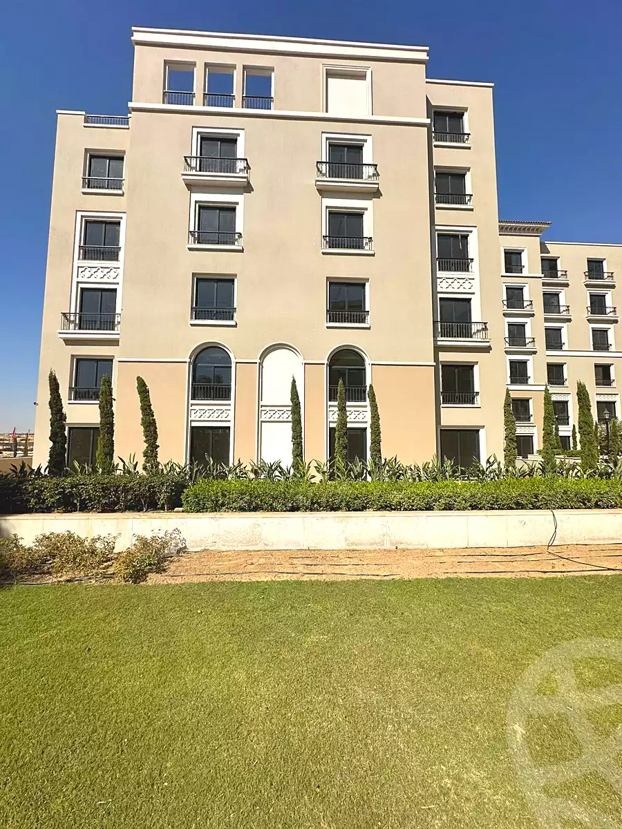 https://aqarmap.com.eg/ar/listing/6768968-for-rent-cairo-el-sheikh-zayed-city-compounds-kmbwnd-fyldj-wyst-dr-llttwyr