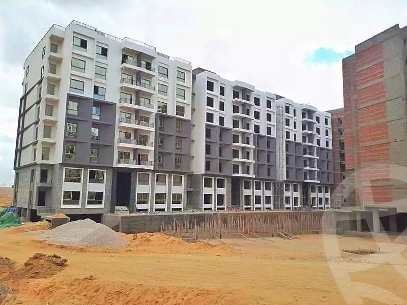 https://aqarmap.com.eg/ar/listing/6769191-for-sale-cairo-new-administrative-capital-r7-green-avenue