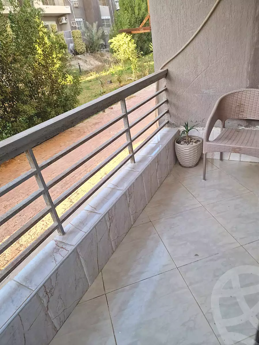 https://aqarmap.com.eg/en/listing/6769336-for-sale-cairo-el-sheikh-zayed-city-compounds-dr-msr