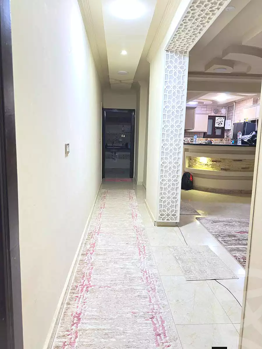https://aqarmap.com.eg/ar/listing/6769879-for-sale-alexandria-l-jmy-lbytsh-bianchiii-el-arbaeen-st