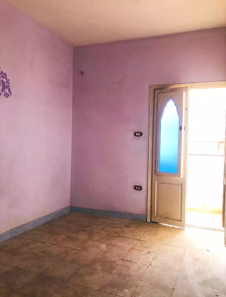 https://aqarmap.com.eg/ar/listing/6703358-for-sale-cairo-helwan-el-masaken-el-iqtsadeyah-hefni-abou-gabal-st