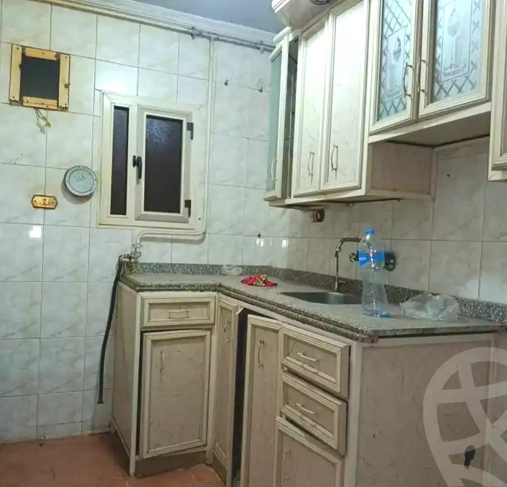 https://aqarmap.com.eg/ar/listing/6770737-for-rent-alexandria-lsywf-el-falki