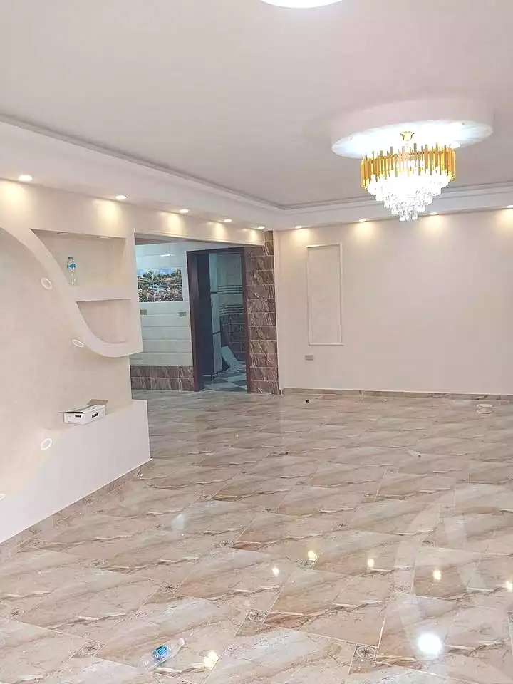 https://aqarmap.com.eg/en/listing/6770758-for-sale-cairo-helwan-rostom-st