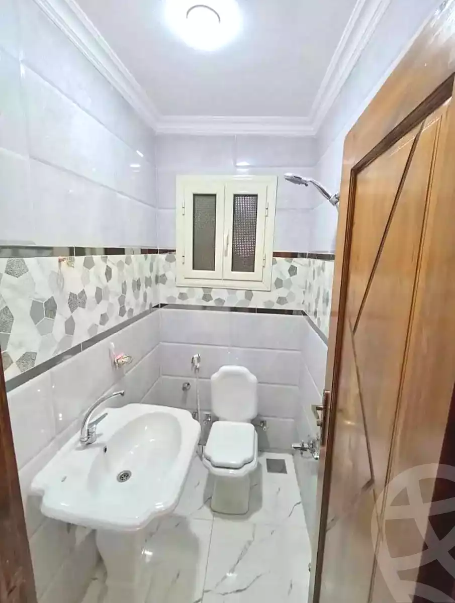 https://aqarmap.com.eg/en/listing/6770914-for-sale-cairo-ain-shams-asham-allah-st