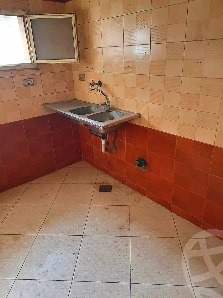 https://aqarmap.com.eg/en/listing/6770957-for-sale-cairo-helwan-hadayek-helwan-nile-corniche-st
