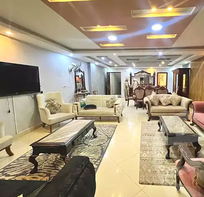 https://aqarmap.com.eg/en/listing/6771182-for-rent-cairo-manial-el-rawda-st