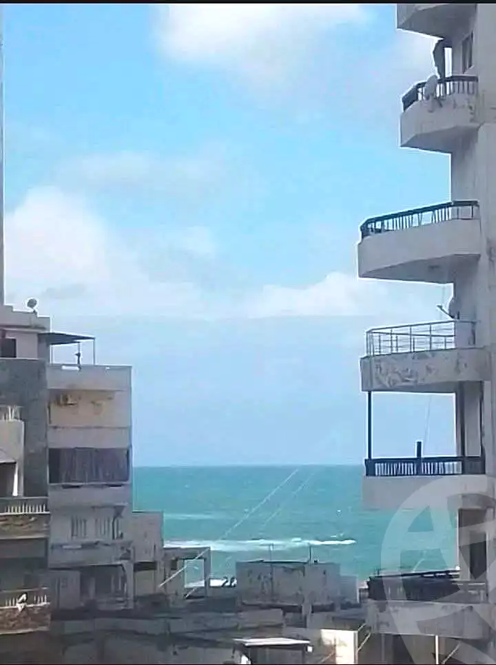 https://aqarmap.com.eg/ar/listing/6771445-for-sale-alexandria-miami-street-57