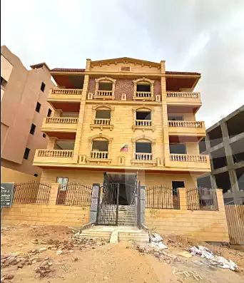 https://aqarmap.com.eg/ar/listing/6771704-for-sale-cairo-badr-city-hai-el-ashgar-featured-neighborhood