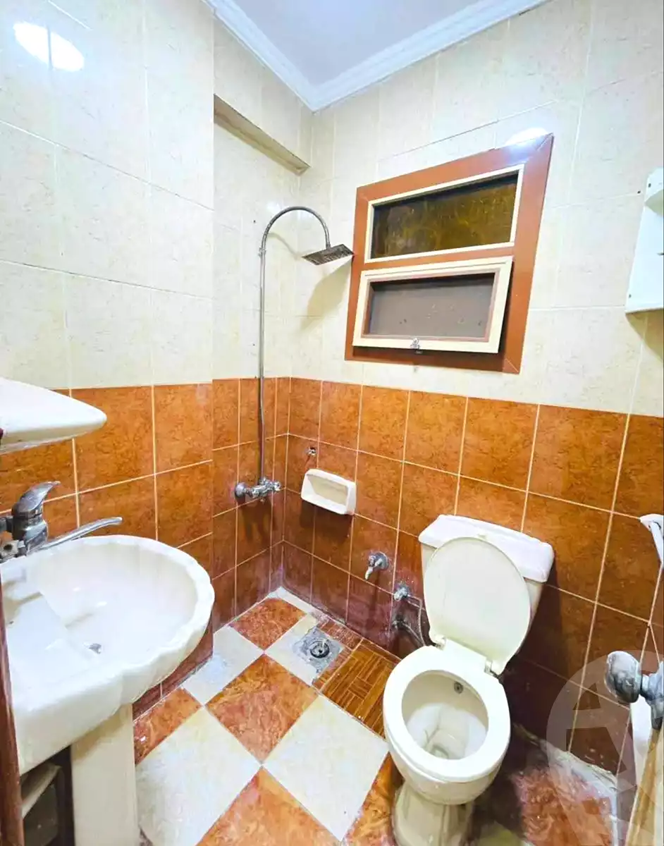 https://aqarmap.com.eg/en/listing/6772247-for-sale-alexandria-lsywf-el-falki
