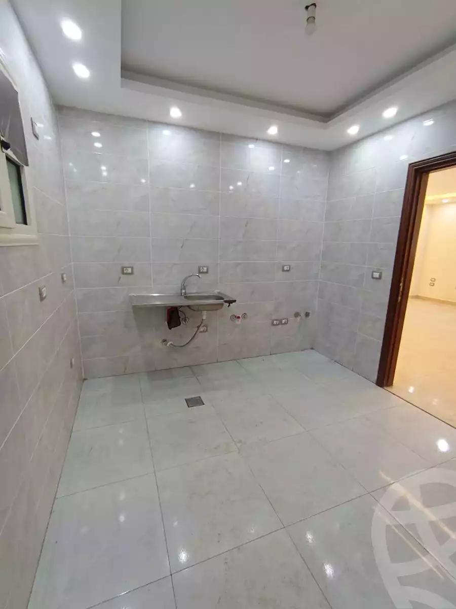 https://aqarmap.com.eg/ar/listing/6772637-for-rent-cairo-helwan-mohamed-sayed-ahmed-st