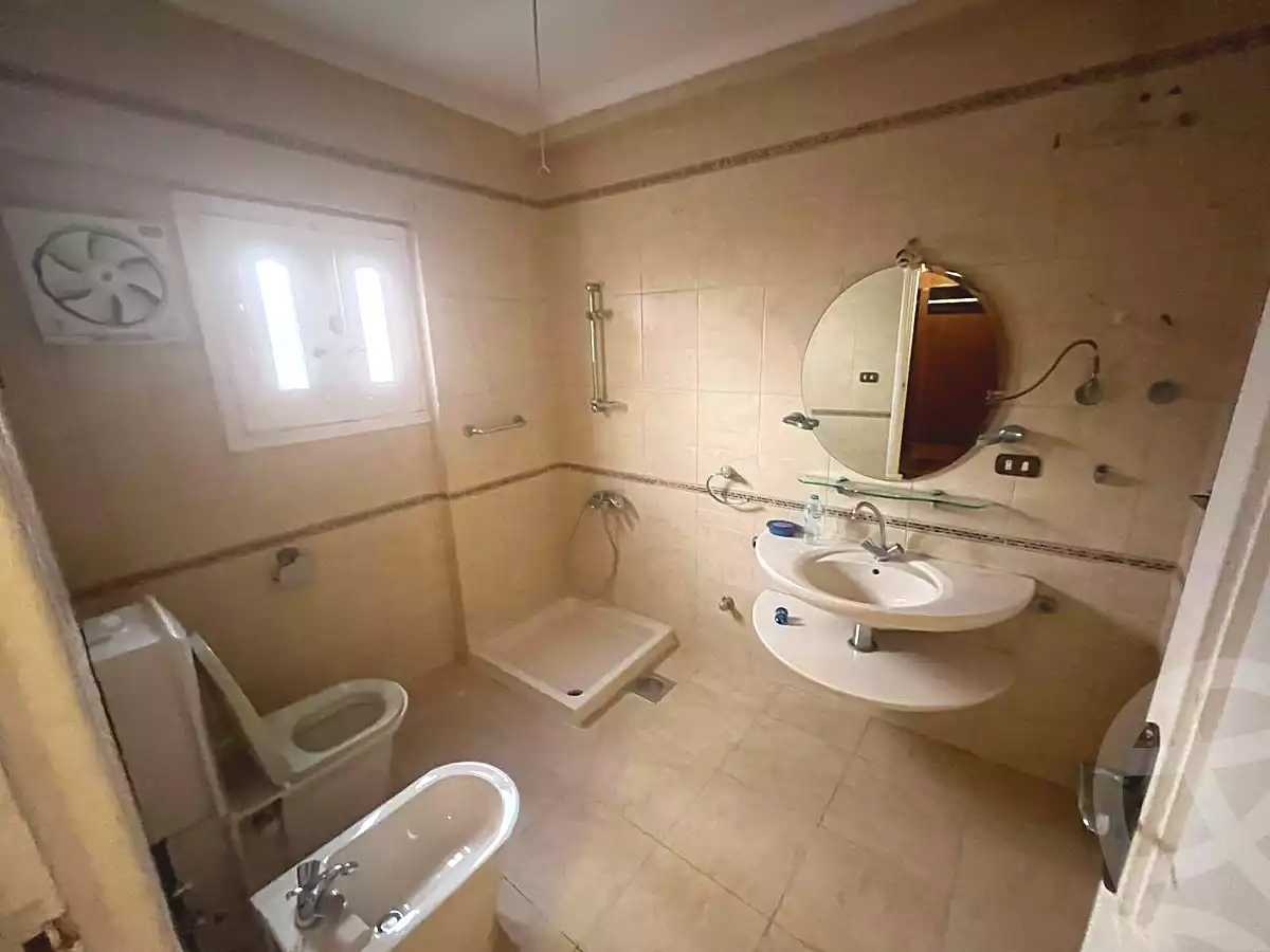 https://aqarmap.com.eg/ar/listing/6772718-for-rent-alexandria-ganaklis