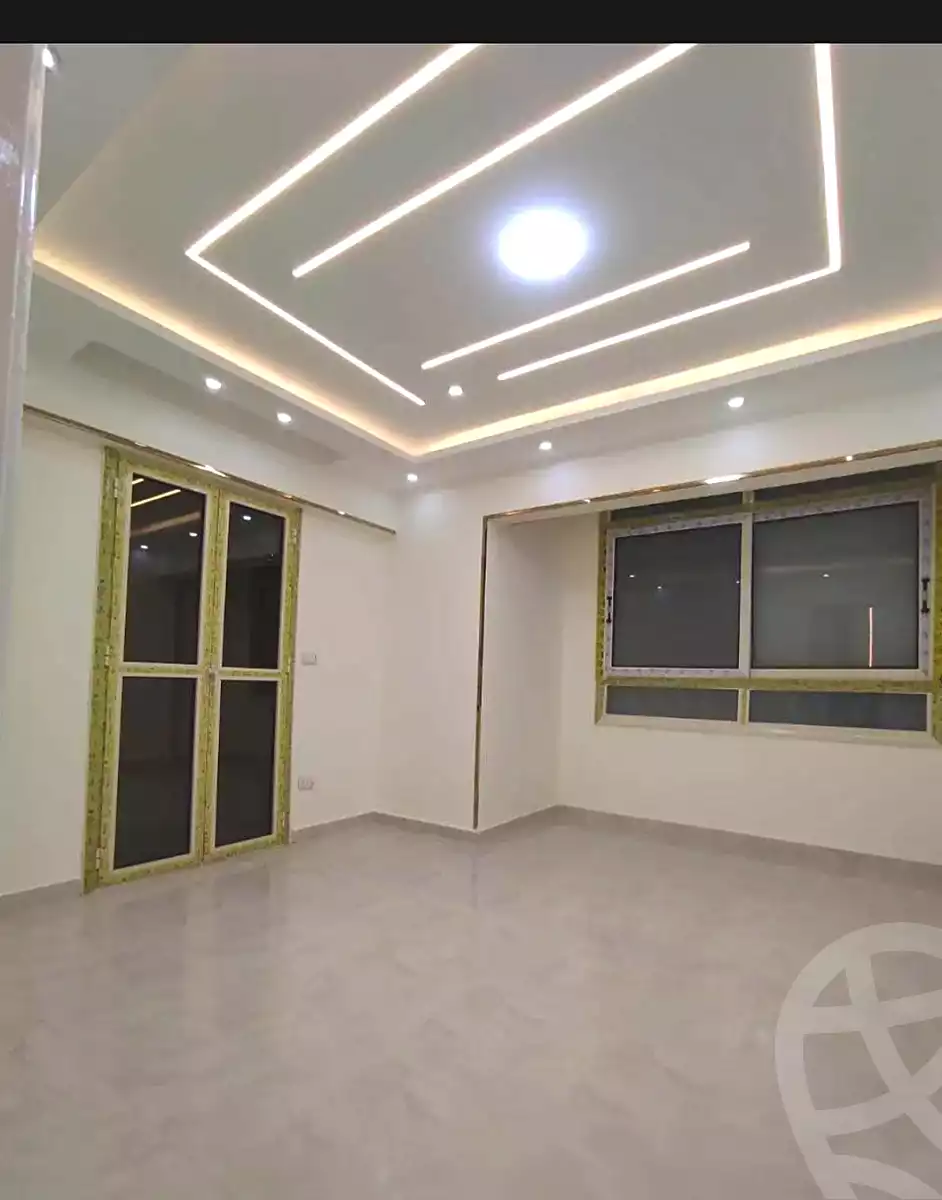 https://aqarmap.com.eg/ar/listing/6773025-for-sale-alexandria-miami