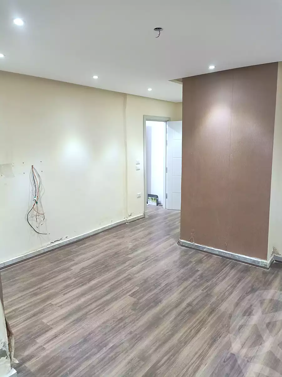 https://aqarmap.com.eg/ar/listing/6773034-for-rent-cairo-el-abbasiya-abdou-basha-al-sarayat-st